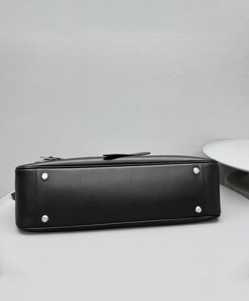 Balenciaga Bel Air Medium Shoulder Bag Black